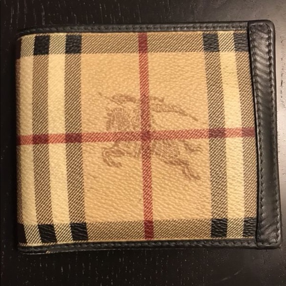 Burberry wallet